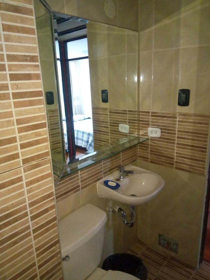 Blue Coast Lima Private Rooms Luaran gambar
